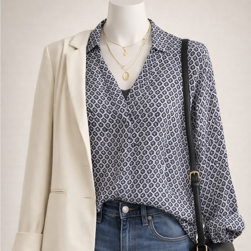 H&M L.O.G.G. Blue & White Print Long Sleeve Top Size 10